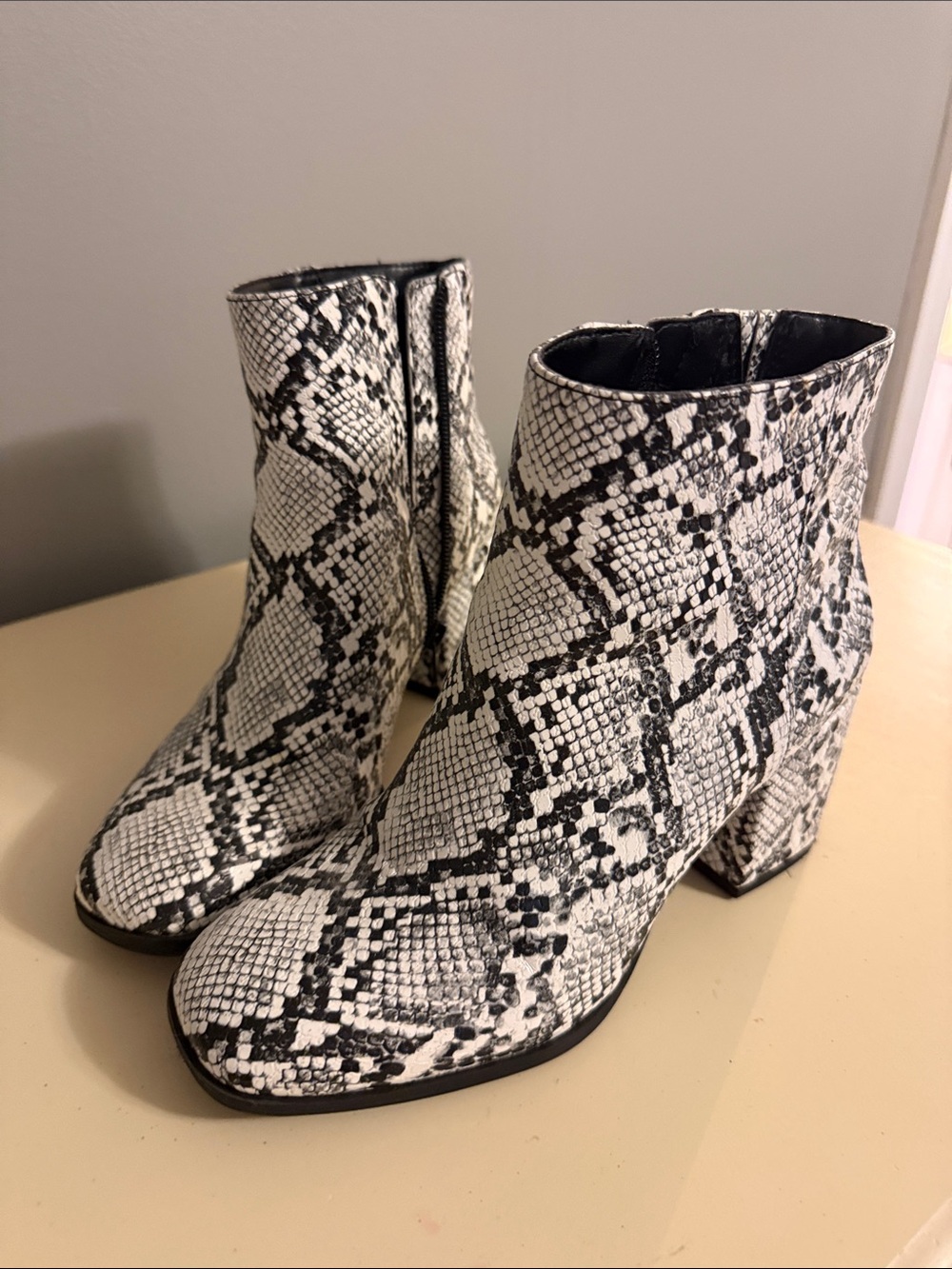 Mix No. 6 White and Black Snake-Print Ankle Booties